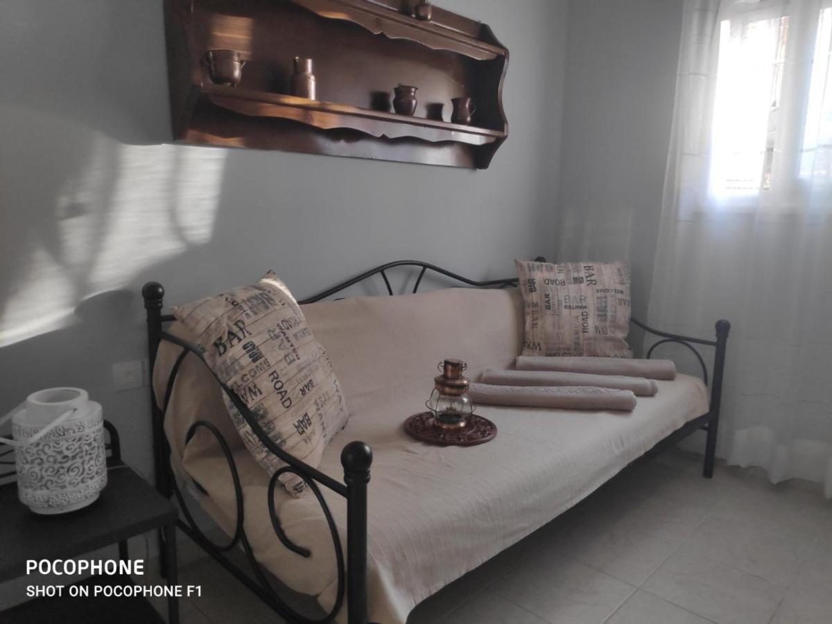 Greca Mare-Traditional Greek Boutique Apt. Псахудиа Екстериор снимка